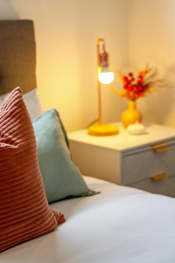 Apartmán Peaceful Park View Townhouse 2 Bed W/Carpark Christchurch Exteriér fotografie