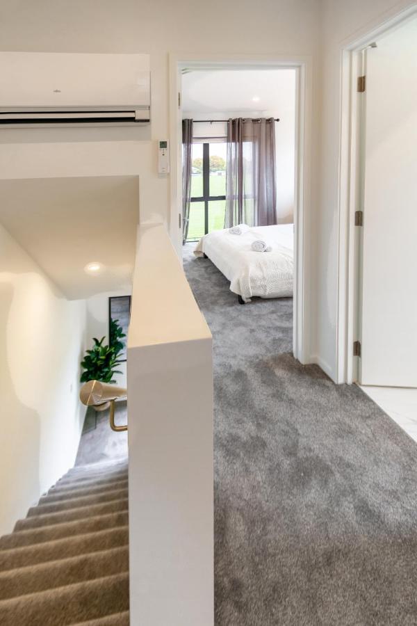 Apartmán Peaceful Park View Townhouse 2 Bed W/Carpark Christchurch Exteriér fotografie